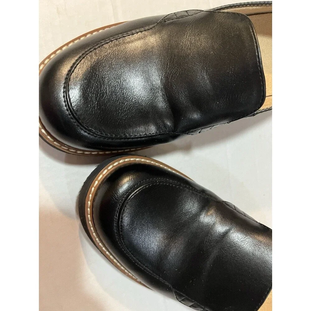 Naturalizer Black Platform Loafers